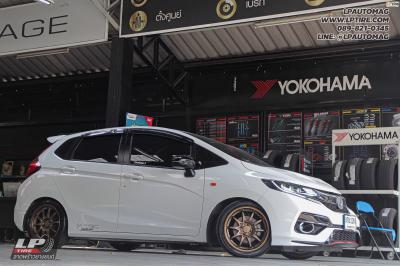 รถ - HONDA JAZZ ล้อแม็ก - Auto Option DS-019 ลาย CE28 น้ำตาล สเปค - 16x7 ET40 4x100 ยาง - BRIDGESTONE RE004 เบอร์ - 205/45-16