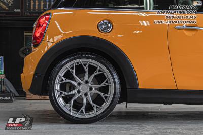 รถ - MINI COOPER ล้อแม็ก - VAGE VF03 SMOKE GREY สเปค - 18x8.5 ET35 5x112-5x114.3 ยาง - PIRELLI PZERO เบอร์ - 205/40R18