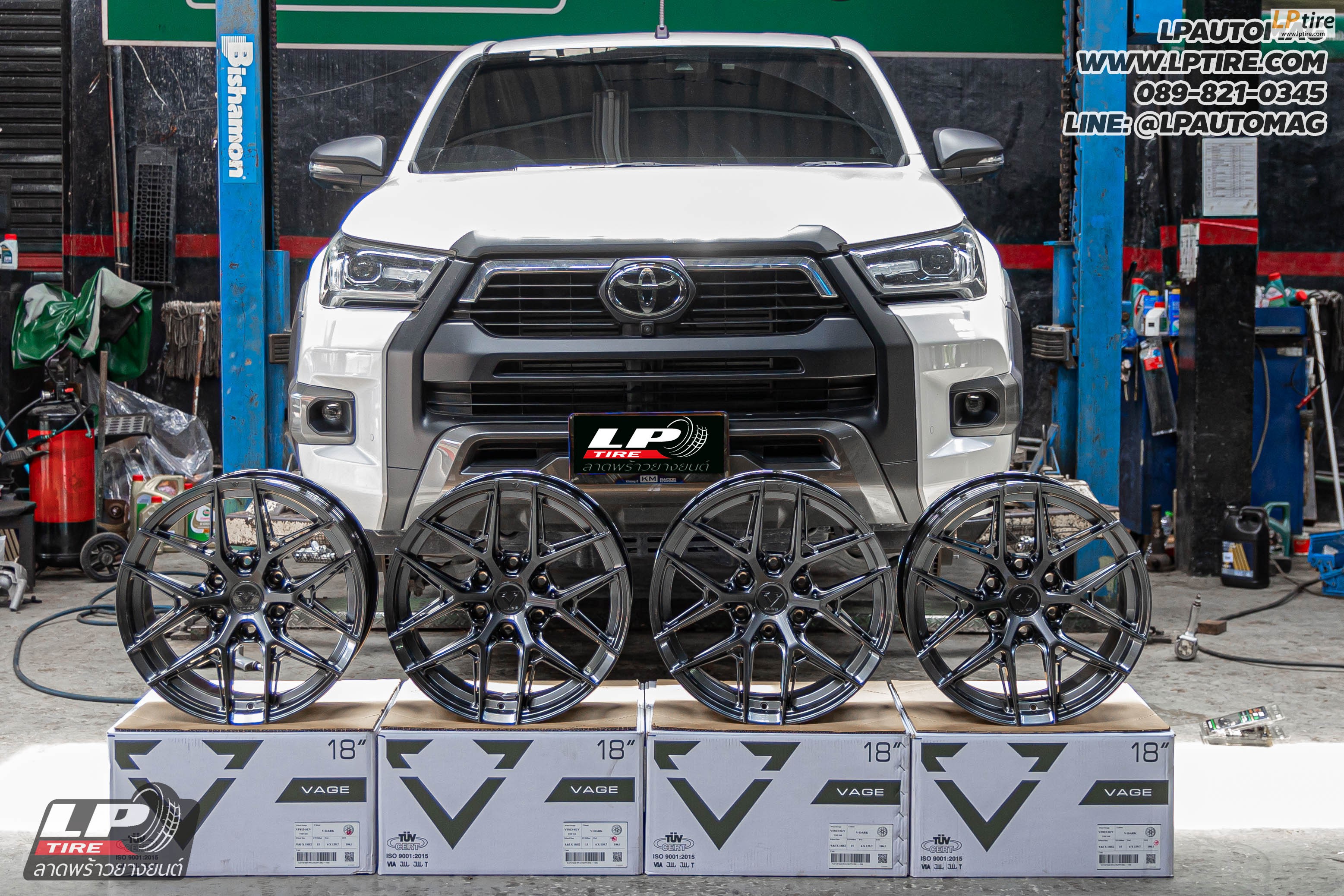 รถ - TOYOTA REVO ล้อแม็ก - VAGE VF013 SUV V-DARK สเปค - 18x9 ET15 6x139.7 ยาง - DUNLOP
เบอร์ - 265/60R18